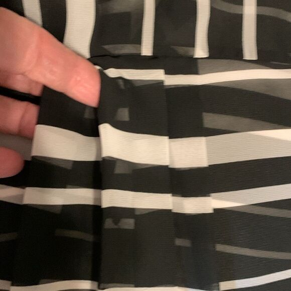 A.n.a. Size XL Petite button up multi color/stripe blouse - Picture 6 of 9